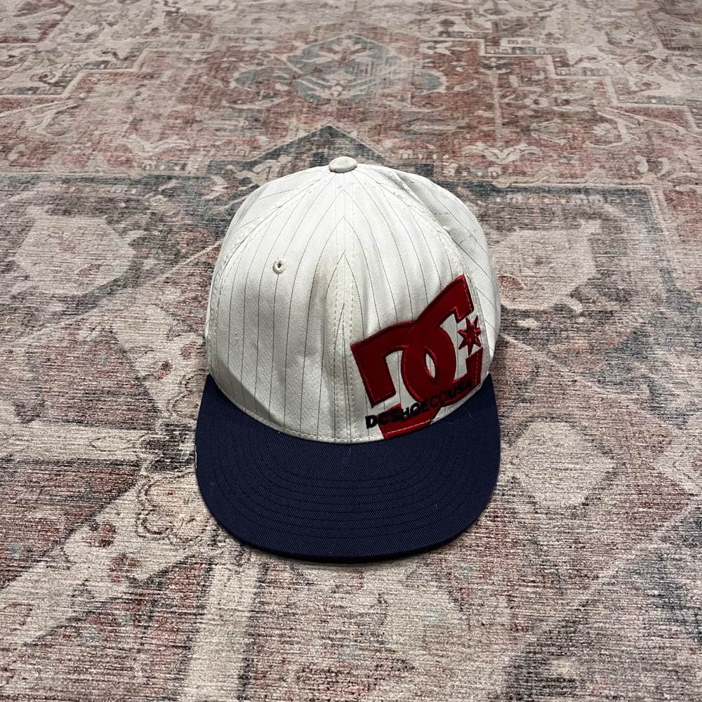 Dc fitted hat